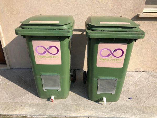 Lombrichi e Lombricompostiera 240 Litri avviata in omaggio